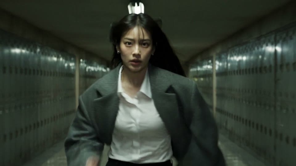 Result: the woman runs the same run, step for step, in a school hallway